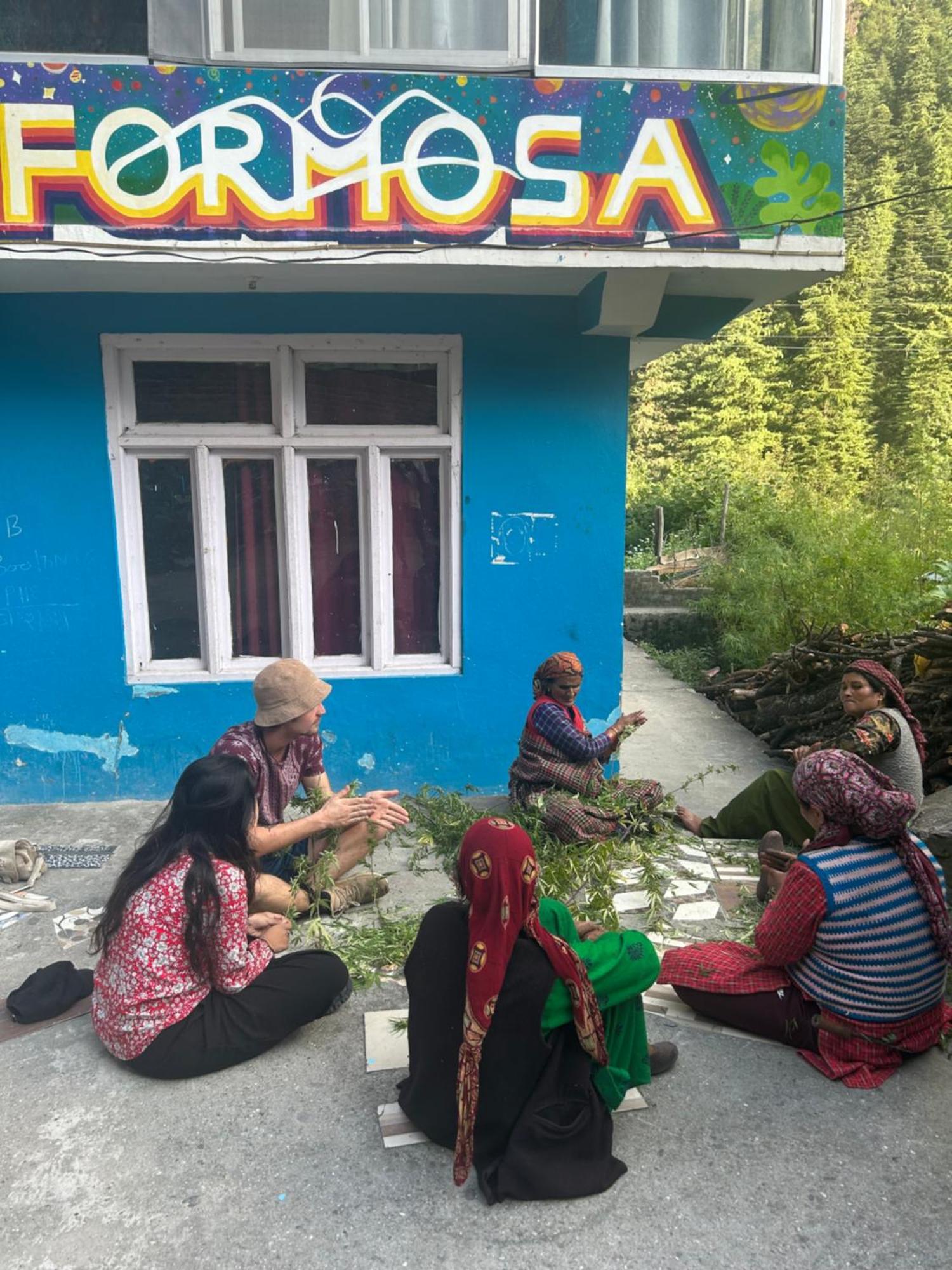 Formosa Hostel & Cafe Kasol Luaran gambar
