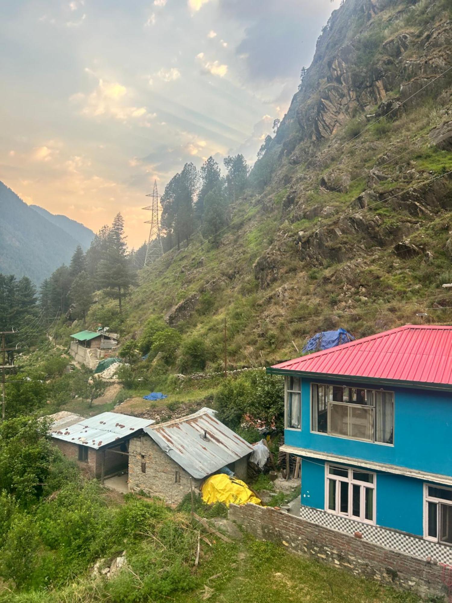 Formosa Hostel & Cafe Kasol Luaran gambar