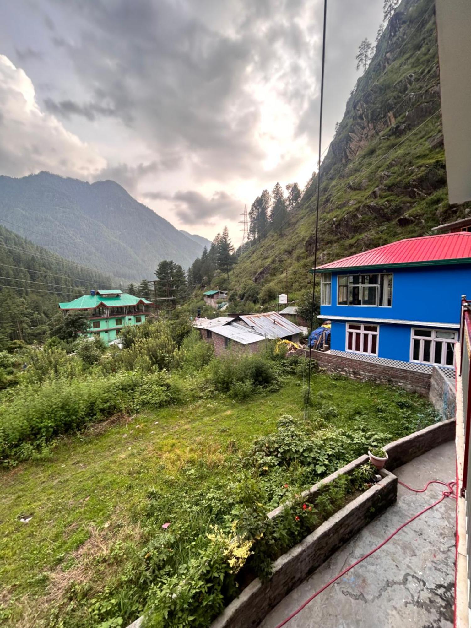 Formosa Hostel & Cafe Kasol Luaran gambar